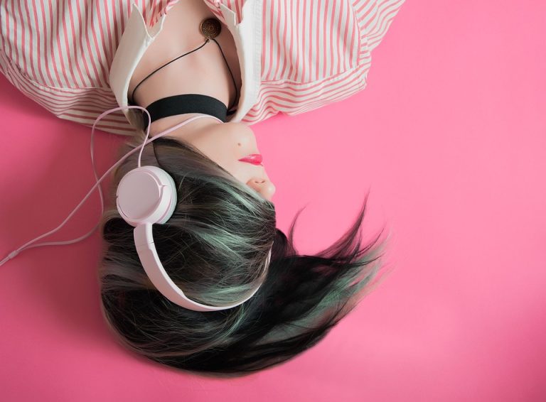 Top 10 Headphones for Music Lovers